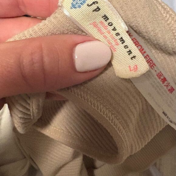 FP Movement Free Throw Crop Tank Large - Picture 4 of 4